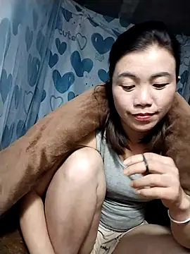 Snapshot of lovely-742 chatting on 05/04/26, 01:40 lovely-742 online show from 05/04/26, 01:40