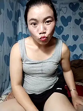 Snapshot of lovely-742 chatting on 05/06/26, 01:38 lovely-742 online show from 05/06/26, 01:38