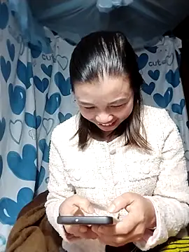 Snapshot of lovely-742 chatting on 05/11/26, 03:01 lovely-742 online show from 05/11/26, 03:01