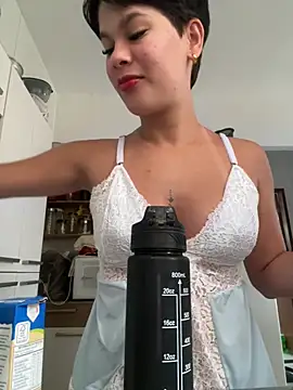 Snapshot of LissPerolaa chatting on 07/02/26, 10:54 LissPerolaa online show from 07/02/26, 10:54