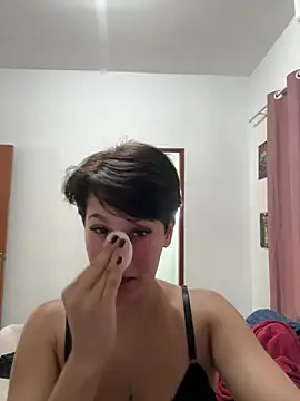 Snapshot of LissPerolaa chatting on 07/20/26, 12:18 LissPerolaa online show from 07/20/26, 12:18