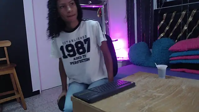 mailyn gold online show from 05/06/26, 11:37