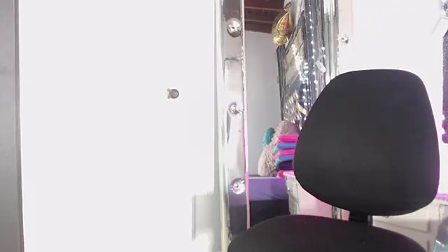 mailyn gold online show from 05/12/26, 12:02