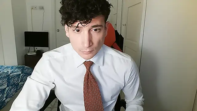 MaskSuit online show from 02/11/26, 06:13