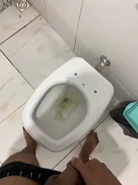 Snapshot of lopes22246 chatting on 02/20/26, 01:35 lopes22246 online show from 02/20/26, 01:35