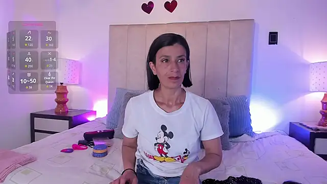 Snapshot of MissMilf_ chatting on 03/16/26, 07:29 MissMilf online show from 03/16/26, 07:29