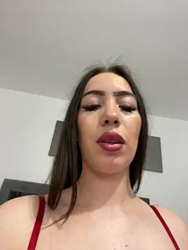 I amSis online show from 04/05/26, 06:05