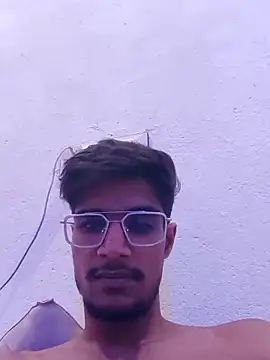 Snapshot of kaushikhotty chatting on 06/11/26, 12:32 kaushikhotty online show from 06/11/26, 12:32