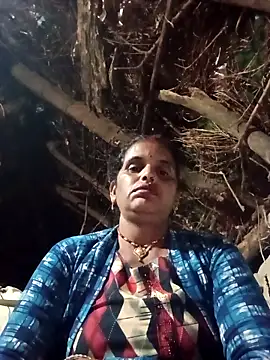 Snapshot of Manvi_cute chatting on 02/13/26, 02:13 Manvi cute online show from 02/13/26, 02:13