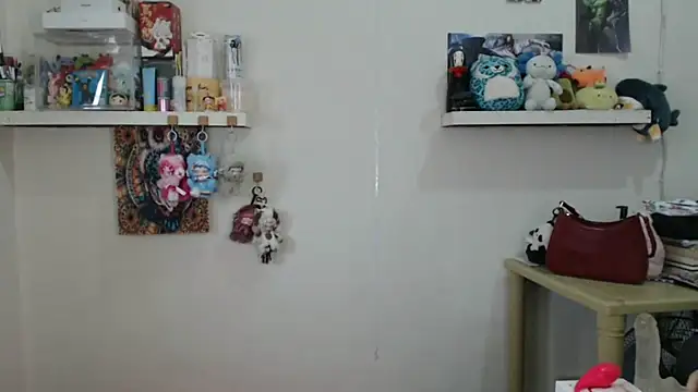 Snapshot of GloryKulikowski chatting on 03/13/26, 02:07 GloryKulikowski online show from 03/13/26, 02:07