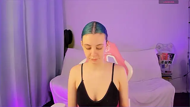 Snapshot of AdeleBabyGirl chatting on 03/10/26, 05:12 AdeleBabyGirl online show from 03/10/26, 05:12