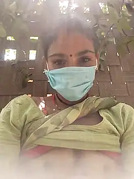 Snapshot of Seenu---Thakur chatting on 06/15/26, 06:48 Seenu---Thakur online show from 06/15/26, 06:48