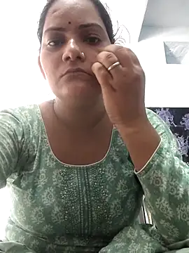 Anushka Singh0 online show from 06/11/26, 04:21