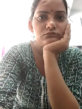 Anushka Singh0 online show from 06/12/26, 05:06