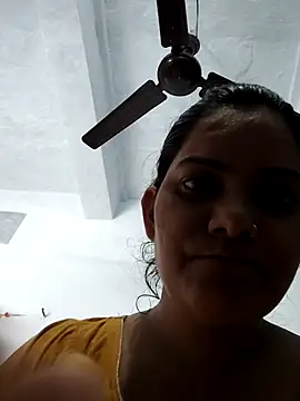 Anushka Singh0 online show from 06/18/26, 05:19