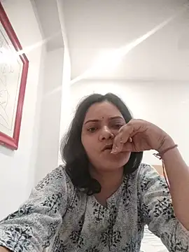 Anushka Singh0 online show from 06/22/26, 04:20