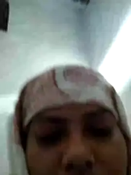 Anushka Singh0 online show from 06/25/26, 01:27