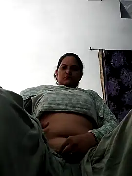 Anushka Singh0 online show from 06/25/26, 06:18