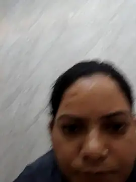 Anushka Singh0 online show from 06/28/26, 01:11