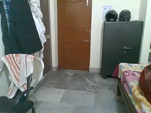 Snapshot of playboy_nikhil chatting on 02/13/26, 04:58 playboy nikhil online show from 02/13/26, 04:58