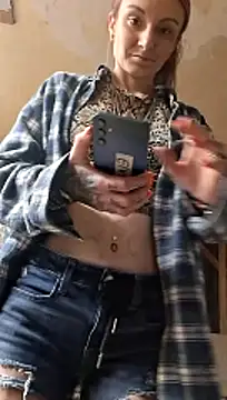 Snapshot of issyamazin chatting on 02/22/26, 08:07 issyamazin online show from 02/22/26, 08:07