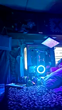 Snapshot of issyamazin chatting on 02/26/26, 11:59 issyamazin online show from 02/26/26, 11:59