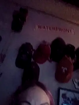 Snapshot of issyamazin chatting on 03/13/26, 02:45 issyamazin online show from 03/13/26, 02:45