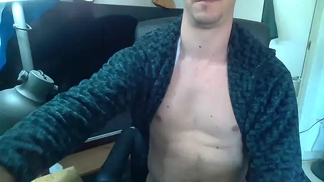 Snapshot of biiisexxx chatting on 02/15/26, 11:30 biiisexxx online show from 02/15/26, 11:30