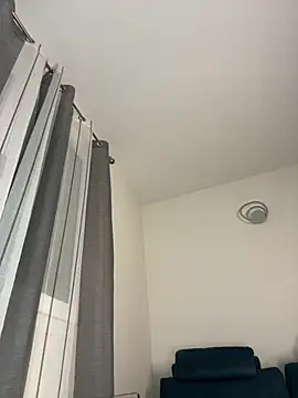 Alessia-Bloom online show from 06/16/26, 07:27