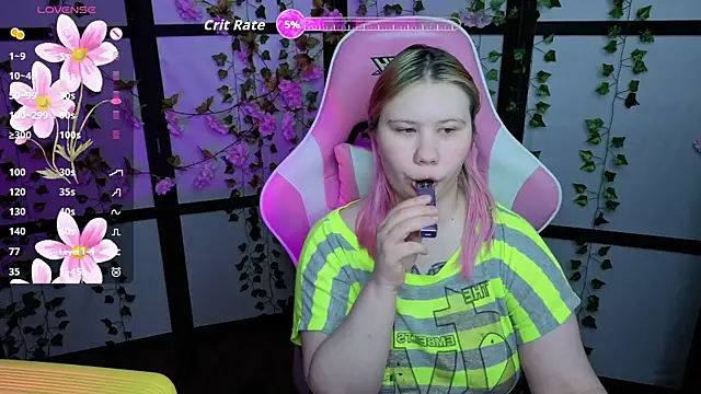 kitsune little online show from 05/01/26, 09:41