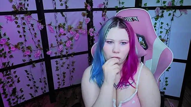 kitsune little online show from 06/10/26, 11:03
