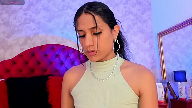 Isabell  26 online show from 05/09/26, 11:37