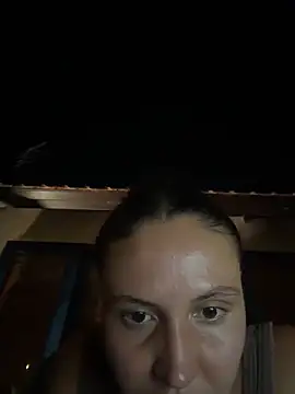 Snapshot of JuliaMegan chatting on 03/24/26, 01:38 JuliaMegan online show from 03/24/26, 01:38