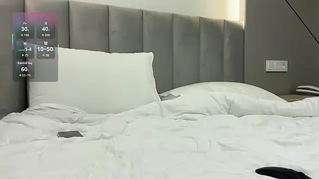 -LunaLove- online show from 03/03/26, 08:26