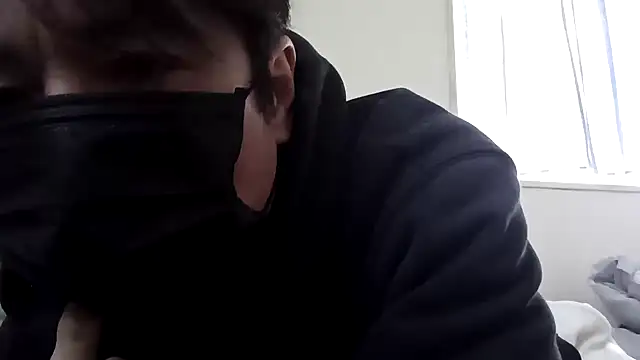 Snapshot of asyuuuuu chatting on 03/10/26, 12:26 asyuuuuu online show from 03/10/26, 12:26