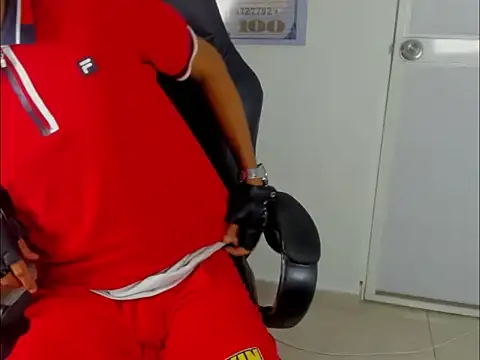 Snapshot of badboy_master chatting on 03/13/26, 05:03 badboy master online show from 03/13/26, 05:03