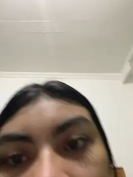 Snapshot of eimmy__skinny chatting on 04/16/26, 11:40 eimmy skinny online show from 04/16/26, 11:40