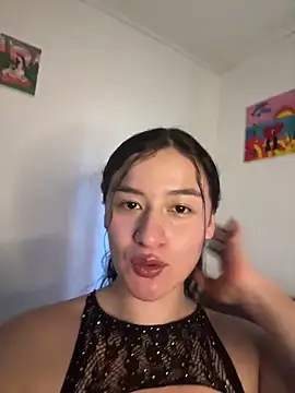 Snapshot of rocko77_ chatting on 03/31/26, 10:10 rocko77 online show from 03/31/26, 10:10