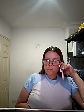 Snapshot of Blanquita_vip chatting on 03/06/26, 12:45 Blanquita vip online show from 03/06/26, 12:45