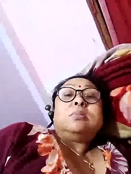 Snapshot of Hot-Mou11 chatting on 03/23/26, 01:48 Hot-Mou11 online show from 03/23/26, 01:48