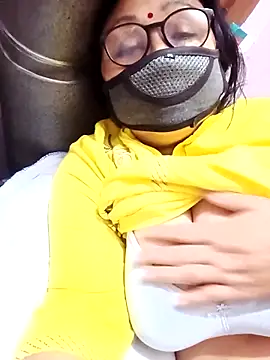 Snapshot of Hot-Mou11 chatting on 03/30/26, 06:03 Hot-Mou11 online show from 03/30/26, 06:03