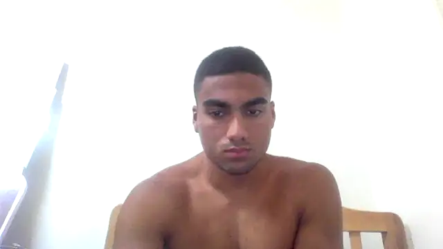 Snapshot of paulobonaventuree chatting on 02/16/26, 07:32 paulobonaventuree online show from 02/16/26, 07:32