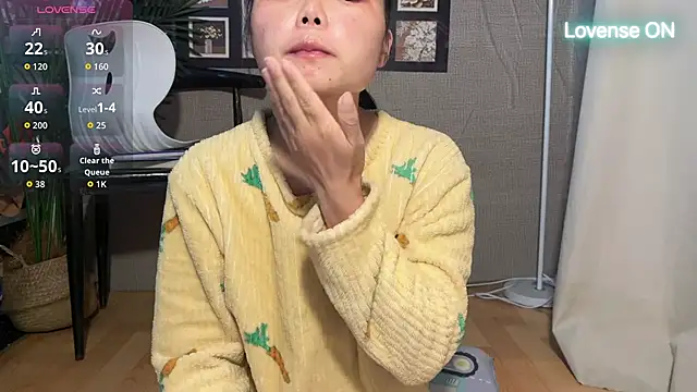 xiaosu22 online show from 04/30/26, 01:56