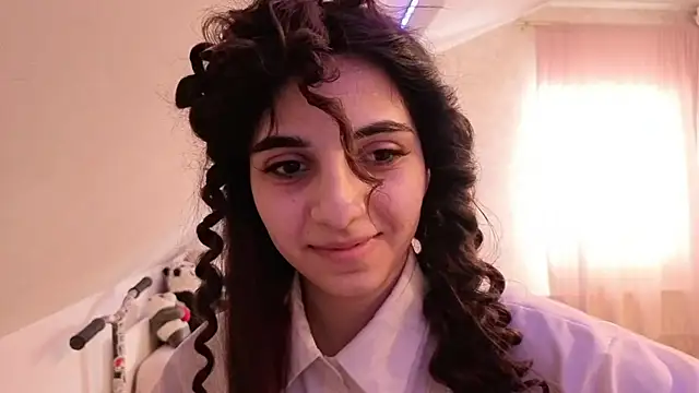 Blissmissataeses online show from 03/06/26, 08:11