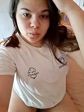 Snapshot of valentina_orsi chatting on 02/23/26, 11:29 valentina orsi online show from 02/23/26, 11:29