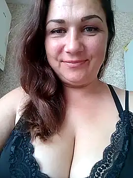 Snapshot of Susan8421 chatting on 07/07/26, 08:51 Susan8421 online show from 07/07/26, 08:51