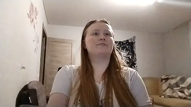 AnikaLipps online show from 06/11/26, 01:38