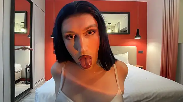 NinaFox69 online show from 04/01/26, 12:33