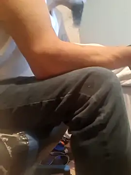 Snapshot of cocky210 chatting on 03/05/26, 08:43 cocky210 online show from 03/05/26, 08:43