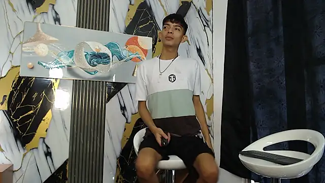 Snapshot of KITTY_BOSH chatting on 03/04/26, 01:39 KITTY BOSH online show from 03/04/26, 01:39